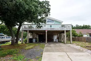 706 W 3rd St, Kill Devil Hills, NC 27948 - Photo 1