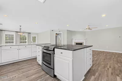 4461 Sweetbay Drive SE, Southport, NC 28461 - Photo 13