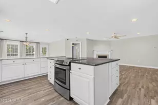 4461 Sweetbay Dr SE, Southport, NC 28461 - Photo 13