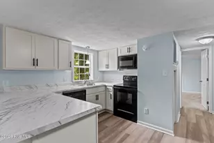 2061 Center Ct SW, Supply, NC 28462 - Photo 11