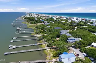 3904 Emerald Dr, Emerald Isle, NC 28594 - Photo 51