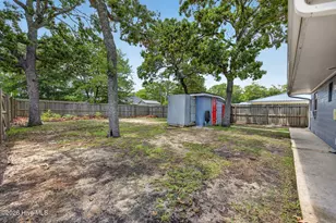 105 NE 3rd St, Oak Island, NC 28465 - Photo 21