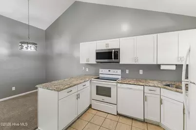 3004 Lauren Place Drive #Apt 101, Wilmington, NC 28405 - Photo 7