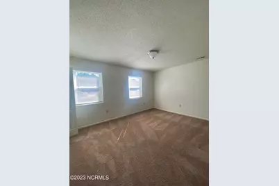 251 Cordell Circle, Jacksonville, NC 28540 - Photo 3