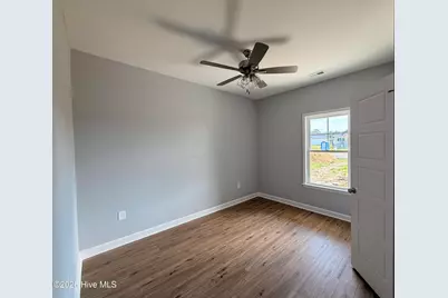 3726 Chatsworth Drive, La Grange, NC 28551 - Photo 3