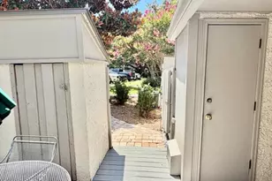 43 Folly Field Rd, Hilton Head, SC 29928 - Photo 3