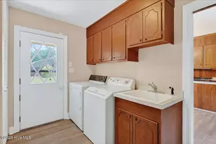 704 E Forest Hill Dr, Goldsboro, NC 27534 - Photo 35