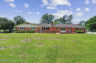 704 E Forest Hill Dr, Goldsboro, NC 27534 - Photo 9