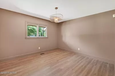 704 E Forest Hill Drive, Goldsboro, NC 27534 - Photo 23
