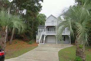 208 Stroud St, Emerald Isle, NC 28594 - Photo 1