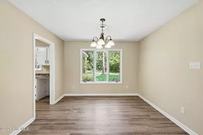 807 Clipper Court, New Bern, NC 28560 - Photo 9