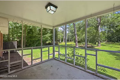 807 Clipper Court, New Bern, NC 28560 - Photo 27