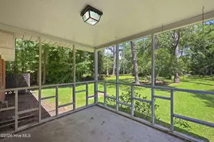 807 Clipper Ct, New Bern, NC 28560 - Photo 27