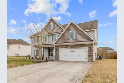 418 Oldtowne Street, Jacksonville, NC 28546 - Photo 3