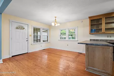 307 McKenzie Street, Whiteville, NC 28472 - Photo 11