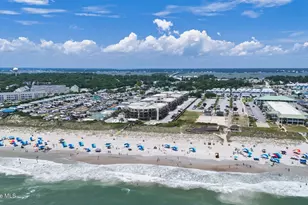 9100 Reed Dr, Emerald Isle, NC 28594 - Photo 1