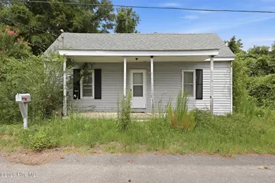 1502 Parker Street, Kinston, NC 28501 - Photo 1