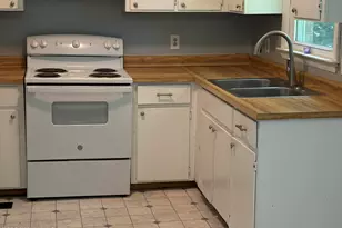 210 Church St, Chadbourn, NC 28431 - Photo 7
