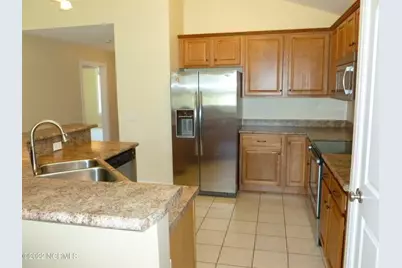 300 Sun Street, Richlands, NC 28574 - Photo 9