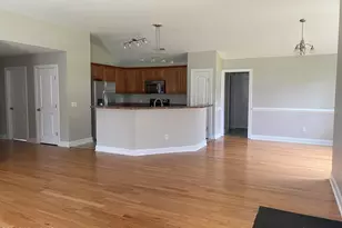 300 Sun St, Richlands, NC 28574 - Photo 7