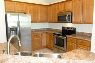 300 Sun St, Richlands, NC 28574 - Photo 7