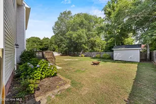 139 Bayshore Dr, Sneads Ferry, NC 28460 - Photo 33