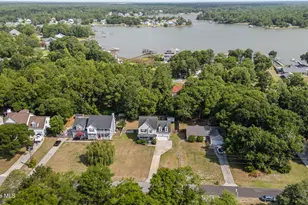 139 Bayshore Dr, Sneads Ferry, NC 28460 - Photo 37