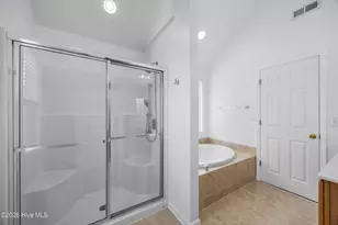139 Bayshore Dr, Sneads Ferry, NC 28460 - Photo 25