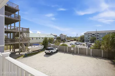 1707 Carolina Beach Avenue N #Apt 1h, Carolina Beach, NC 28428 - Photo 31