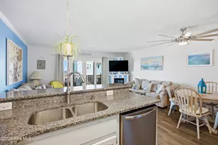 1707 Carolina Beach Ave N, Carolina Beach, NC 28428 - Photo 15
