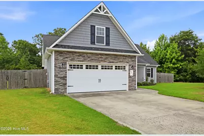 805 Cross Wind Court, Sneads Ferry, NC 28460 - Photo 3