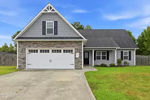 805 Cross Wind Ct, Sneads Ferry, NC 28460 - Photo 1