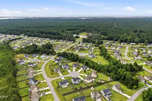 805 Cross Wind Ct, Sneads Ferry, NC 28460 - Photo 37
