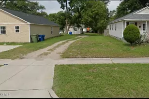 610 S 9th St, Wilmington, NC 28401 - Photo 1
