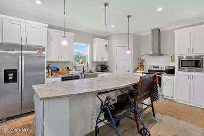 304 Forsythe Lane, New Bern, NC 28560 - Photo 5