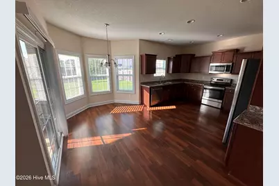 204 Messenger Court, Jacksonville, NC 28546 - Photo 7