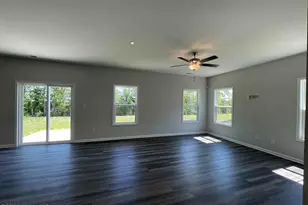 4279 Halkirk Dr, Fayetteville, NC 28312 - Photo 5