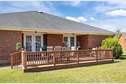 129 Hidden Pond Drive, New Bern, NC 28562 - Photo 7