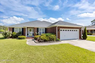 129 Hidden Pond Dr, New Bern, NC 28562 - Photo 1