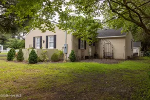 221 E Water St, Edenton, NC 27932 - Photo 33
