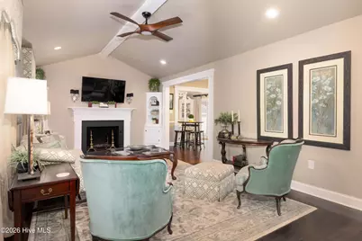 221 E Water Street, Edenton, NC 27932 - Photo 7