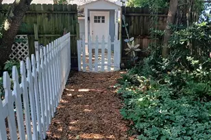 2204 Princess Pl Dr, Wilmington, NC 28405 - Photo 3