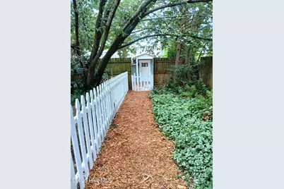 2204 Princess Place Drive #B, Wilmington, NC 28405 - Photo 3