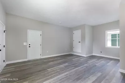 196 Country Club Road, Whiteville, NC 28472 - Photo 11