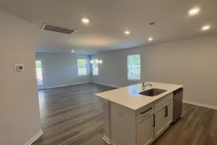 4826 Abbington Oaks Way SE, Southport, NC 28461 - Photo 3
