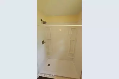 108 Princeton Drive, Jacksonville, NC 28546 - Photo 9