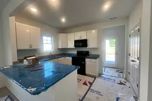 641 Acacia St, Vass, NC 28394 - Photo 7