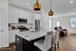 812 Edgerton Dr, Wilmington, NC 28412 - Photo 5