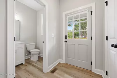 1750 E Indiana Avenue, Southern Pines, NC 28387 - Photo 7