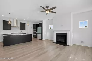 203 Iris Cir, Moyock, NC 27958 - Photo 5